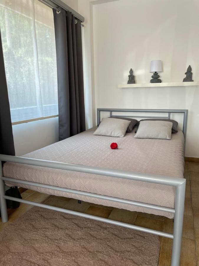 Charmant Studio Binche Luaran gambar